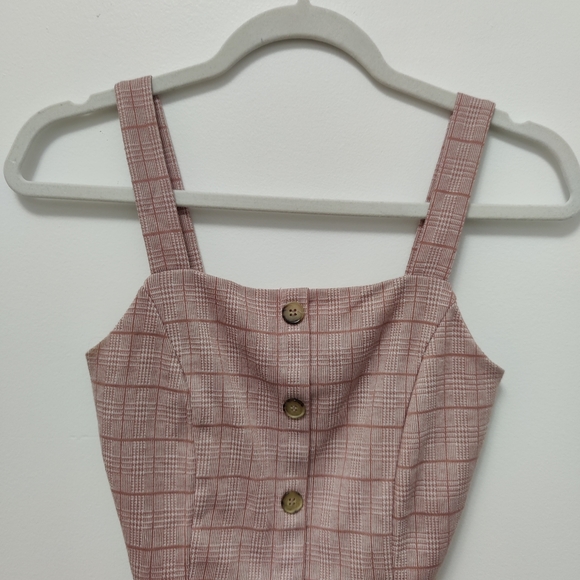 Pink Plaid Cropped Tank - Picture 4 of 5